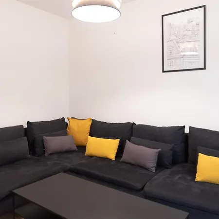 Spacious Near The Champs De Mars Paris